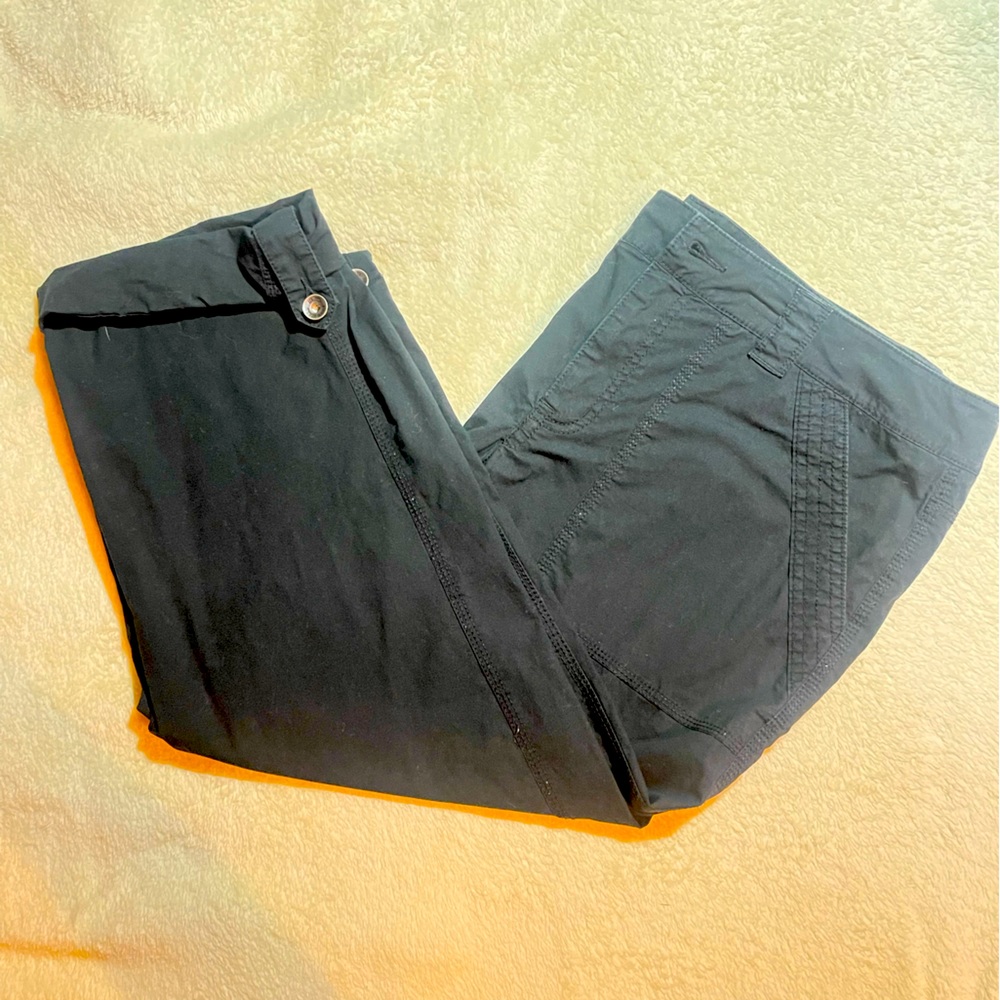 Women’s Black DKNY Jeans Size 15